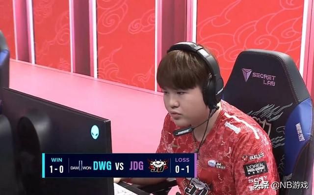 JDG遭DWG暴力碾压，24分钟悬念终结，遭遇LGD相似难题