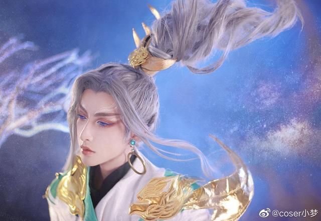 女英雄的COS谁最出色？比游戏皮肤更迷人的王者荣耀Coser