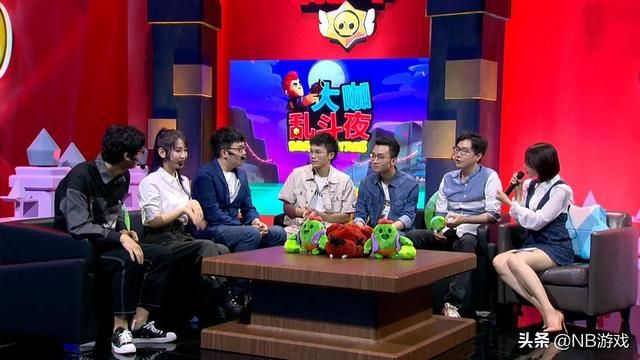 热闹荒野乱斗：PDD等主播激情预热，明星演员玩笑梗，LISA代言