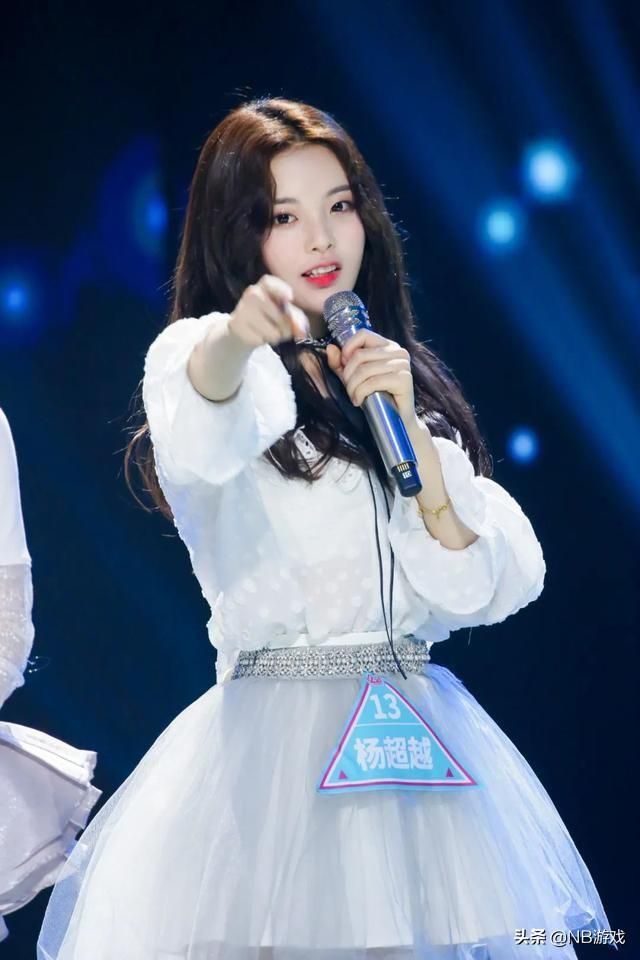火箭少女正式解散，杨超越称老天会眷顾迟钝孩子，我闯荡江湖到了