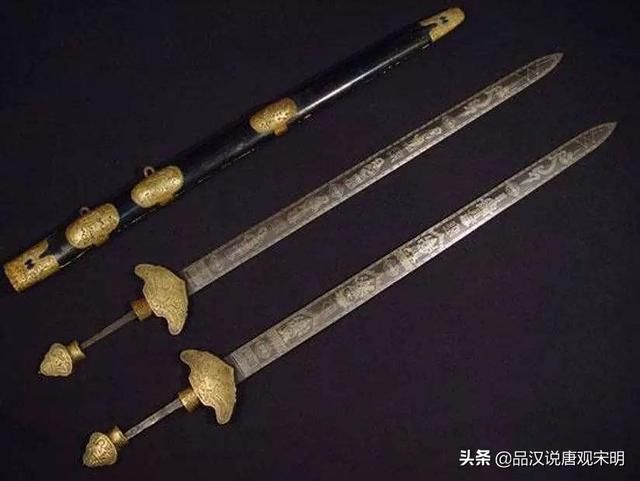 青釭剑对决倚天剑：究竟哪把更锋利？