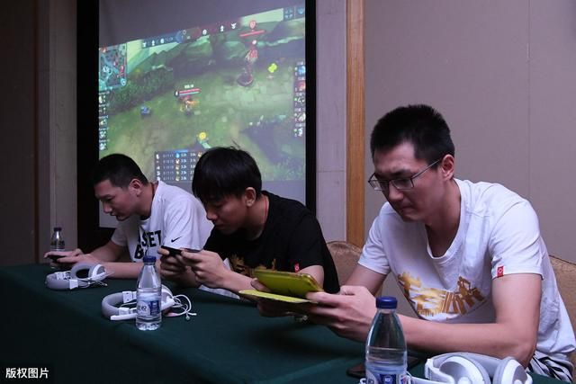 王者荣耀：为何超越LOL和DOTA，成为女性玩家心头最爱的手游？