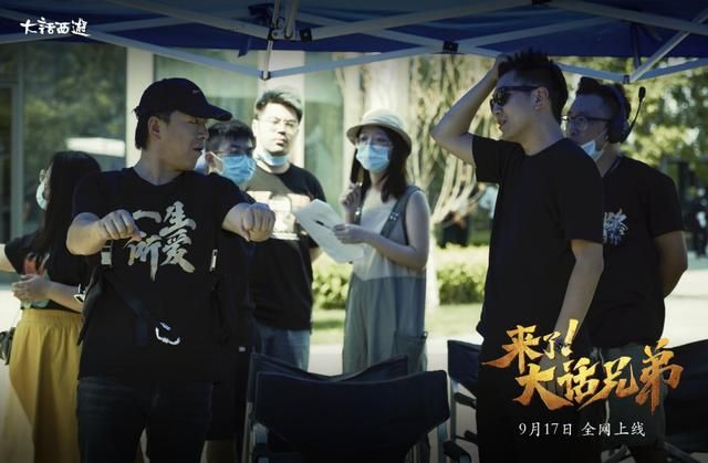 黄渤用亲笔手稿加现场指导演戏，为代言游戏拼尽全力