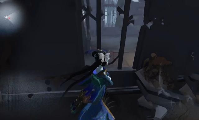 美丽外表的《第五人格》妹子遭丈夫家人残害