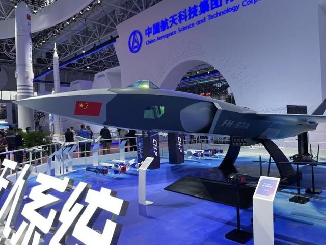 科技回响 《无尽的拉格朗日》航展与军事专家-共同见证飞天创新