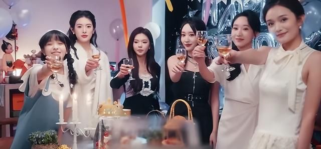 《美女》狂赚8000万后，厂商急着让男性爆金币了？