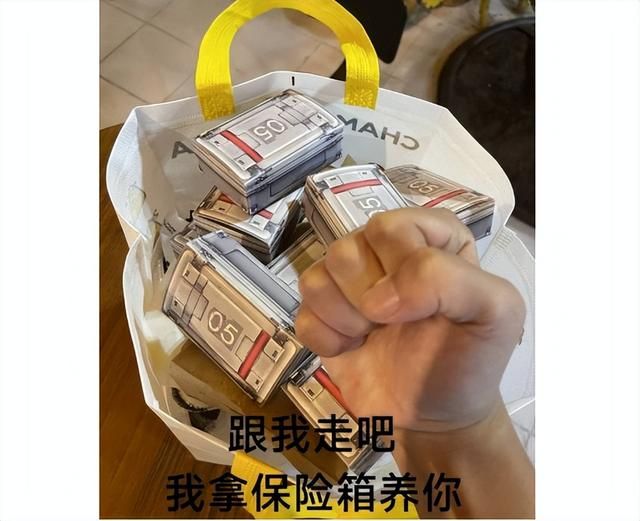 一年斩获八千万玩家！最初被喷抄袭的腾讯游戏，如今竟火成这样？