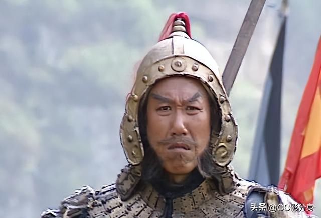 曹丕在位仅仅 7年，到底有啥贡献，主要的缺点是啥
