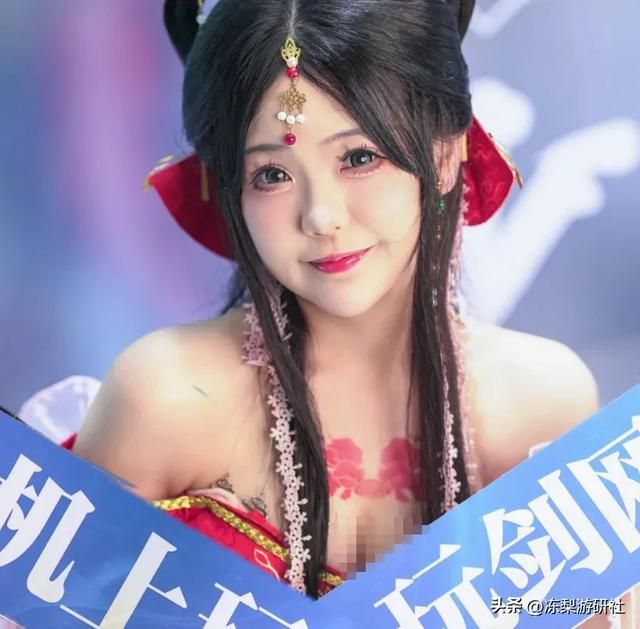 梅开二度，剑三玄晶萤火虫现场显威，玩家：金山寺BUFF名不虚传