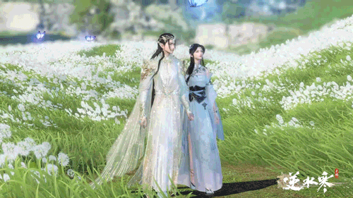 小伙游戏里拜师，意外获得泼天富贵，女师父为回礼把商城都买空了