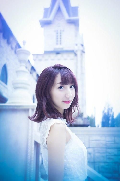 饭田里穗的音乐之路：专辑销量与人气歌曲盘点