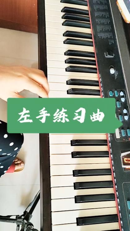 零基础也能学会：左手画个龙右手画彩虹舞蹈教学视频