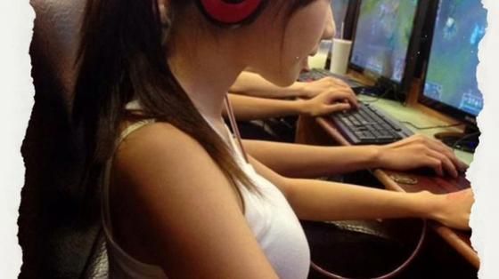 爱玩游戏的女人性格如何？游戏宅女的真实写照！