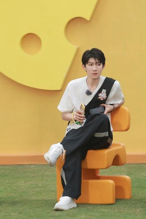 王源玩什么游戏？这些游戏你肯定也玩过！