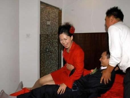 结婚想玩点刺激的？闹洞房的游戏帮你选好了！