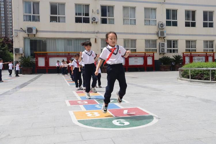 课间游戏大全来啦！让孩子们玩得开心又益智！