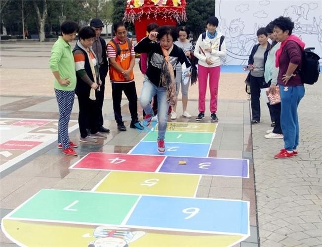 跳房子游戏有几种玩法？这些图解让你玩个够！