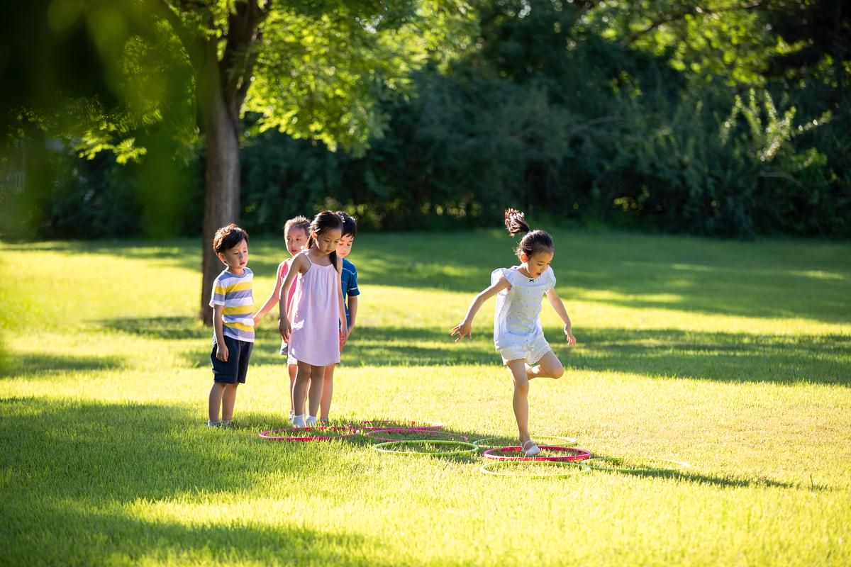 青少年如何玩电子游戏？听听家长和老师怎么说！