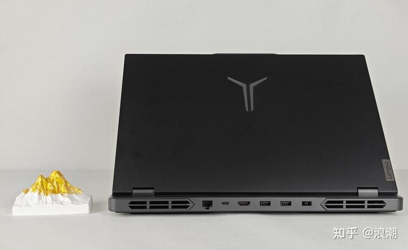顶级游戏本推荐：2024年必买的高性能笔记本！